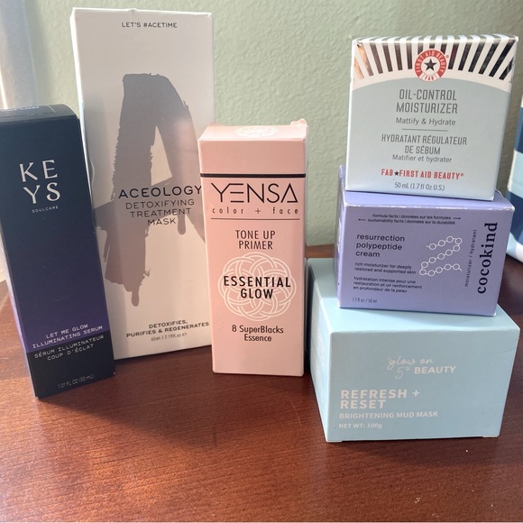 Keys, CocoKind aand more all products in New condition Never Opened